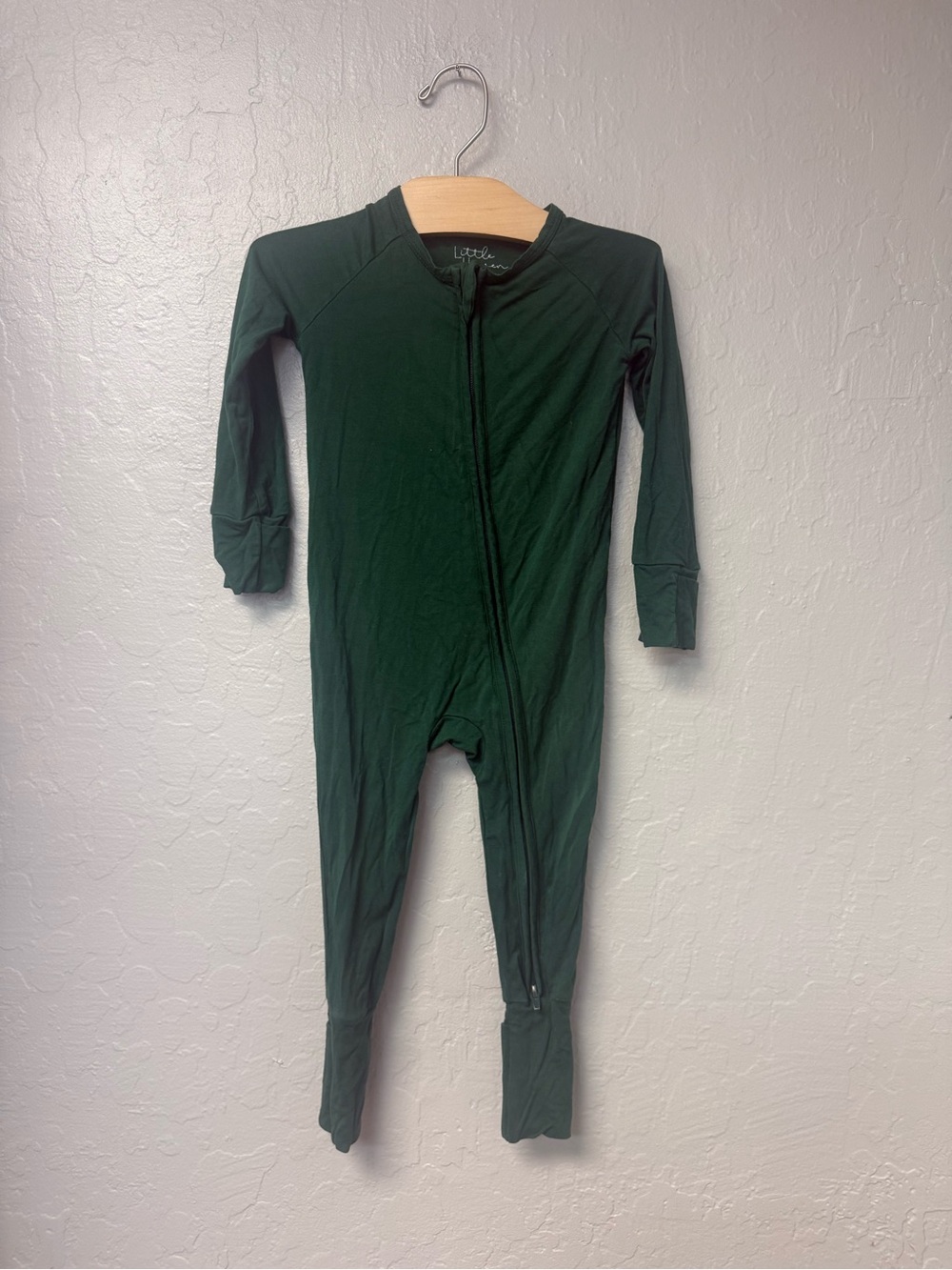 $12 ADD ON little haven cloth green footie 12-18M kyte baby zara‎ h&m